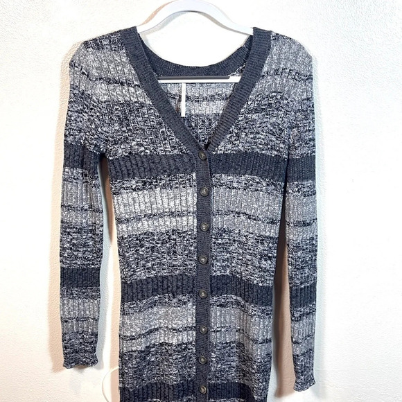 Free People Cozy Up Striped Cardigan size small/petite - Picture 3 of 10
